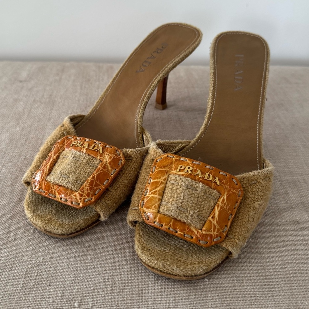 Vintage tweed Prada buckle heels sz 36